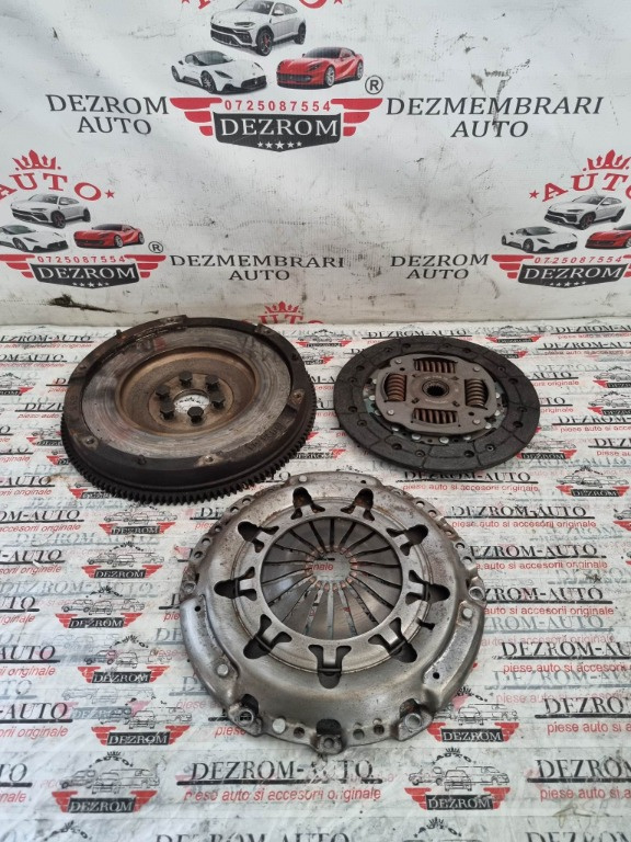 Kit ambreiaj Peugeot Partner I 1.6 HDi 75cp coduri : 324038910 / 9639780480