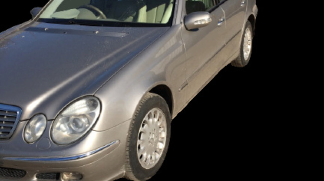 Lampa parasolar Mercedes-Benz E-Class W211/S211 [2002 - 2006] Sedan 4-usi 320 CDI 5G-Tronic (204 hp) Elegance (211.026) 3.2 CDI - 648.961