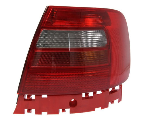 Lampa Spate Dreapta Am Audi A4 B5 1996-1999 Sedan 8D0945112D