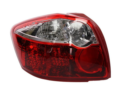 Lampa spate TOYOTA AURIS (NRE15, ZZE15, ADE15, ZRE15, NDE15) (2006 - 2012) TYC 11-11768-01-2 piesa N...