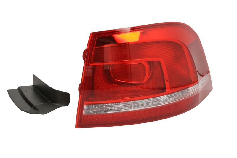 Lampa spate VW PASSAT Variant (365) (2010 - 2014) TYC 11-12483-01-2 piesa NOUA