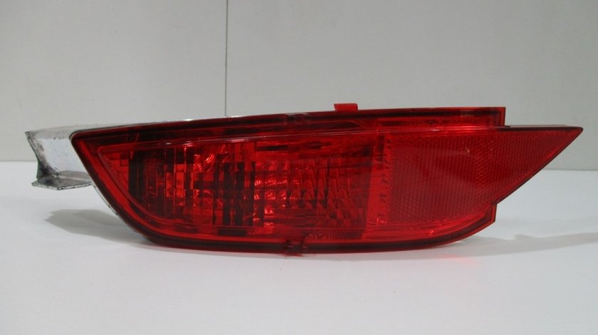Lampa / stop ceata stanga spate Ford C-Max / Ford Fiesta an 2008 2009 2010 2011 2012 2013 2014 2015 cod 8A61-15K273