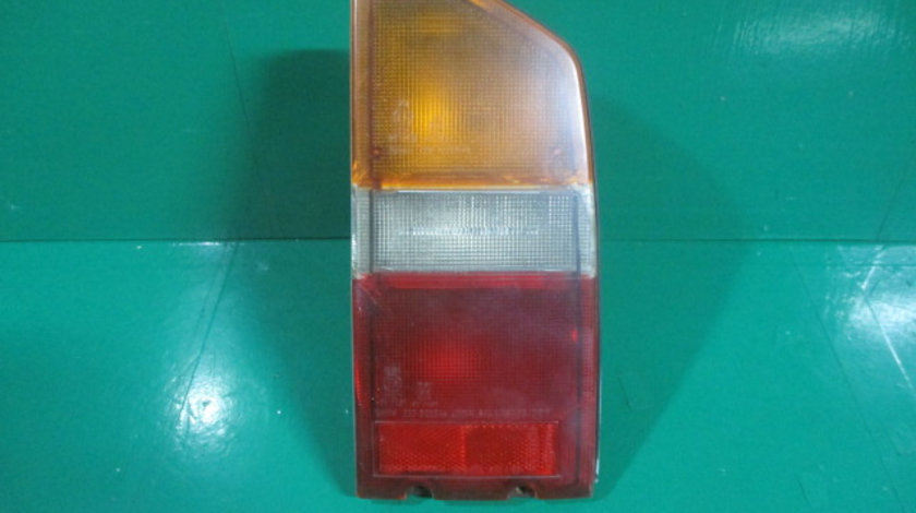 LAMPA / STOP DREAPTA SUZUKI VITARA 4x4 FAB. 1988 – 2002 ⭐⭐⭐⭐⭐