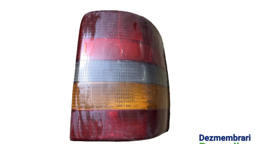 Lampa stop pe aripa dreapta !!! Fisurata !!! Jeep Grand Cherokee ZJ [1991 - 1999] SUV 2.5 MT TD 4WD (115 hp)