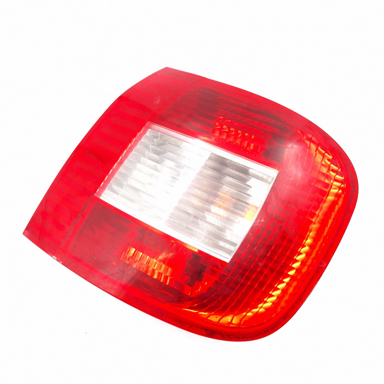 Lampa Stop Spate / Tripla Caroserie,dreapta Fiat MULTIPLA (186) 1998 - 2010 51720552, 27550202, B318, 2755220