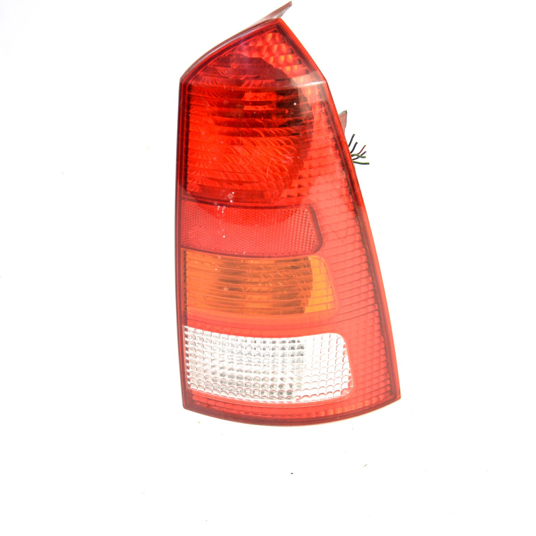 Lampa Stop Spate / Tripla Caroserie,dreapta Ford FOCUS Mk 1 1998 - 2004 XS4X13N004EC, XS4X-13N004-EC, XS4X-13N004, XS4X13N004