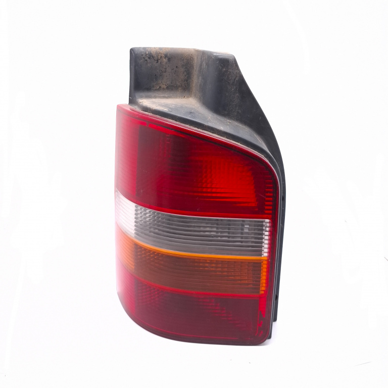 Lampa Stop Spate / Tripla Caroserie,stanga VW TRANSPORTER Mk 5 / T5 / Caravelle 2003 - 2015 7H0945257A, 7H0 945 257 A