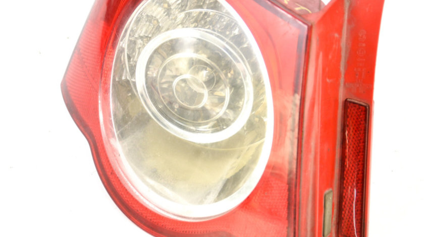 Lampa Stop Spate / Tripla Caroserie,stanga VW PASSAT B6 2005 - 2010 3C5945095C, 3C5 945 095 C, 3C5 945 095, 3C5945095