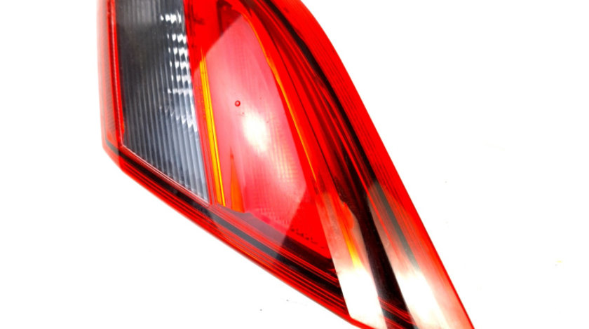 Lampa Stop Spate / Tripla Dreapta,haion Opel CORSA E 2014 - Prezent Benzina 13428452, 46003466, 0287512107, 0287 512 107