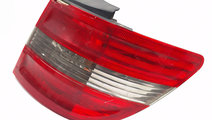 Lampa Stop Spate / Tripla Dreapta Mercedes-Benz B-...