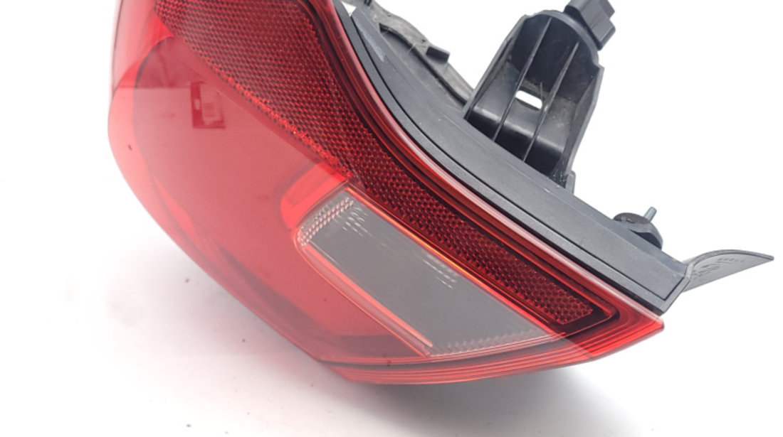 Lampa Stop Spate / Tripla Dreapta Opel CORSA E 2014 - Prezent Benzina 13428448, 460034366