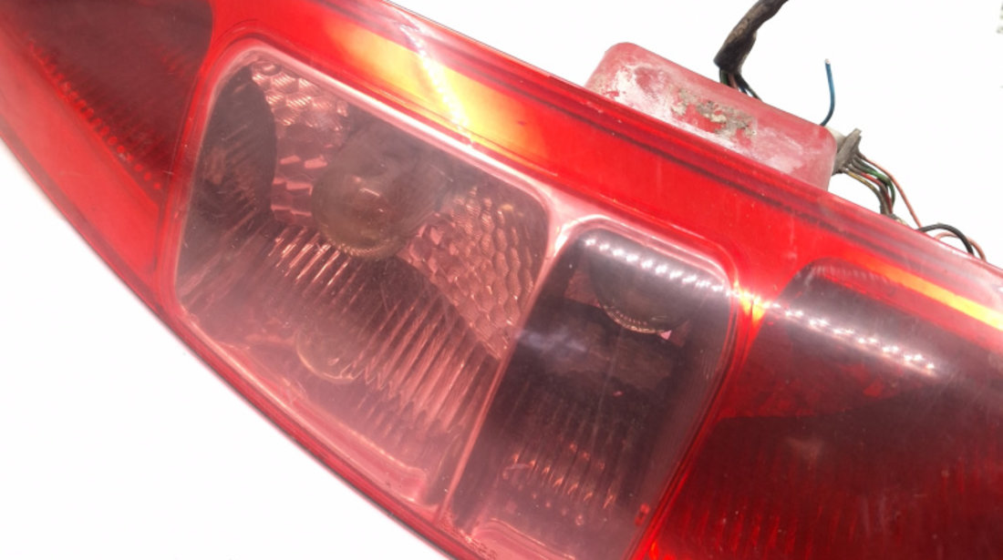 Lampa Stop Spate / Tripla Dreapta Peugeot 807 (E) 2002 - 2014