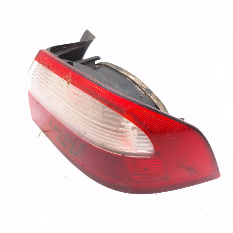 Lampa Stop Spate / Tripla Dreapta Renault LAGUNA 2 2001 - 2007 8200002474, E29072, 2345