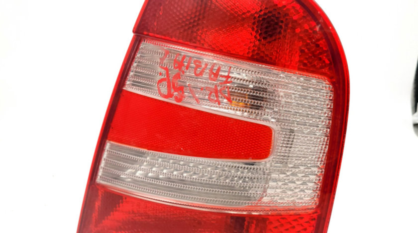 Lampa Stop Spate / Tripla Dreapta Skoda FABIA 1 1999 - 2008 6Y6945096, 6Y6 945 096, 6Y694512C, 6Y6 945 12C, 2566325, 5SQX13404AA, ZSB6Y6945096D, ZSB6Y6945096