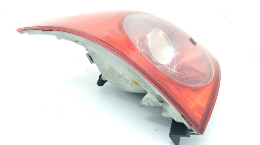 Lampa Stop Spate / Tripla Stanga VW GOLF 5 2003 - 2009 1K6945095E, 1K6945095, 1K6 945 095 E, 1K6 945 095