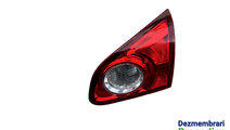 Lampa / Tripla stop dreapta pe haion Cod: 26550-JD...