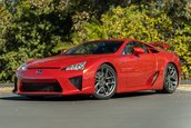 Lexus LFA de vanzare