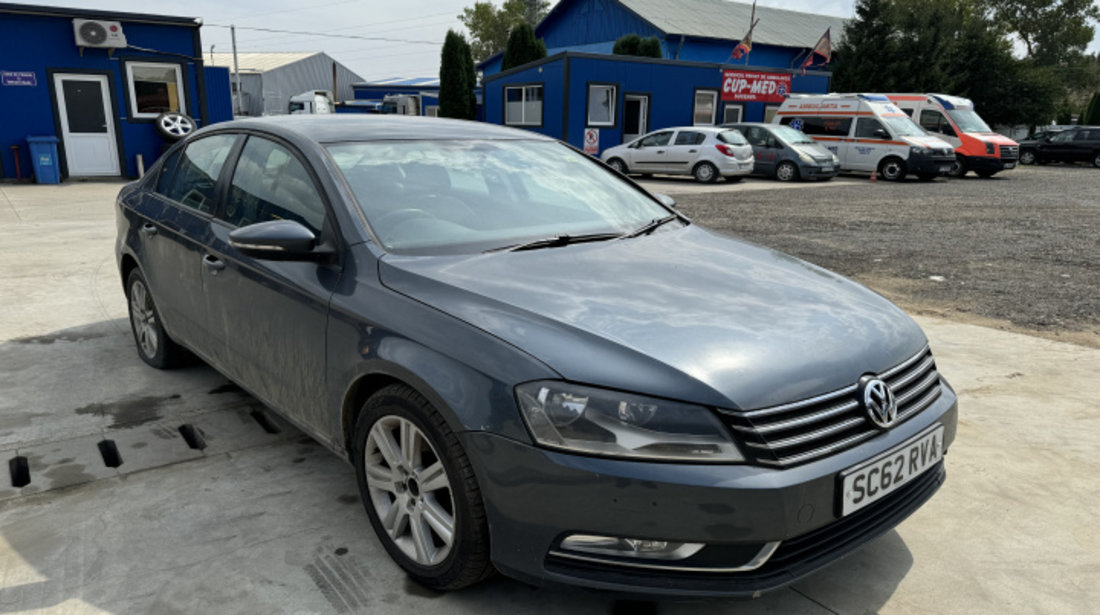 Luneta Volkswagen VW Passat B7 [2010 - 2015] Sedan