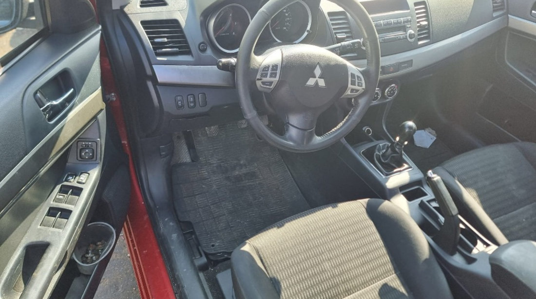 Macara geam dreapta fata Mitsubishi Lancer 2013 berlina 1.8 d 4N13