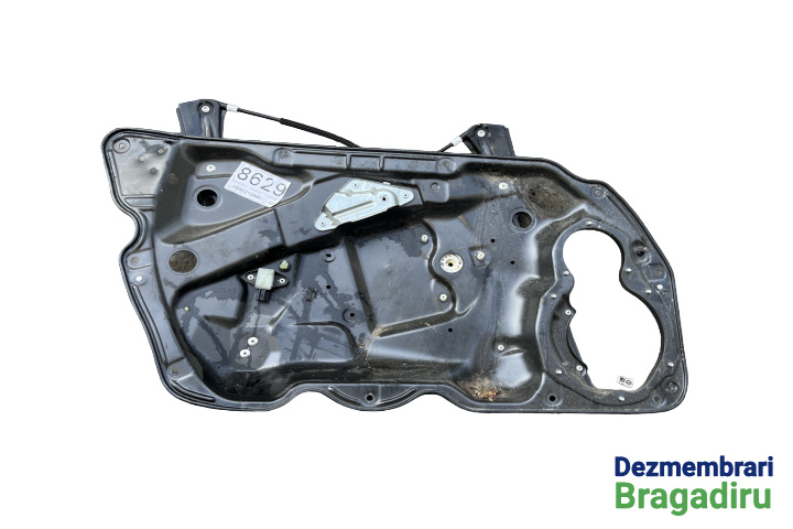 Macara geam fata stanga electrica Volkswagen VW Passat B6 [2005 - 2010] Sedan 4-usi 2.0 TDI MT (140 hp) Cod motor: CBAB Cod cutie: KNS Cod culoare: LC9X