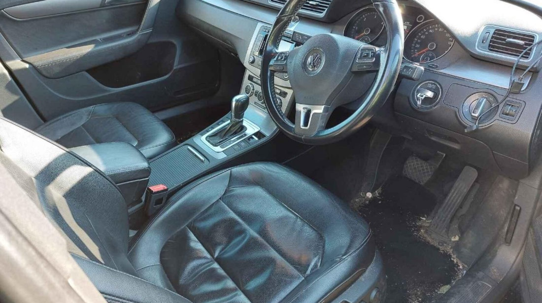 Macara geam stanga fata Volkswagen Passat B7 2014 SEDAN 2.0 TDI CFGC 170 Cp
