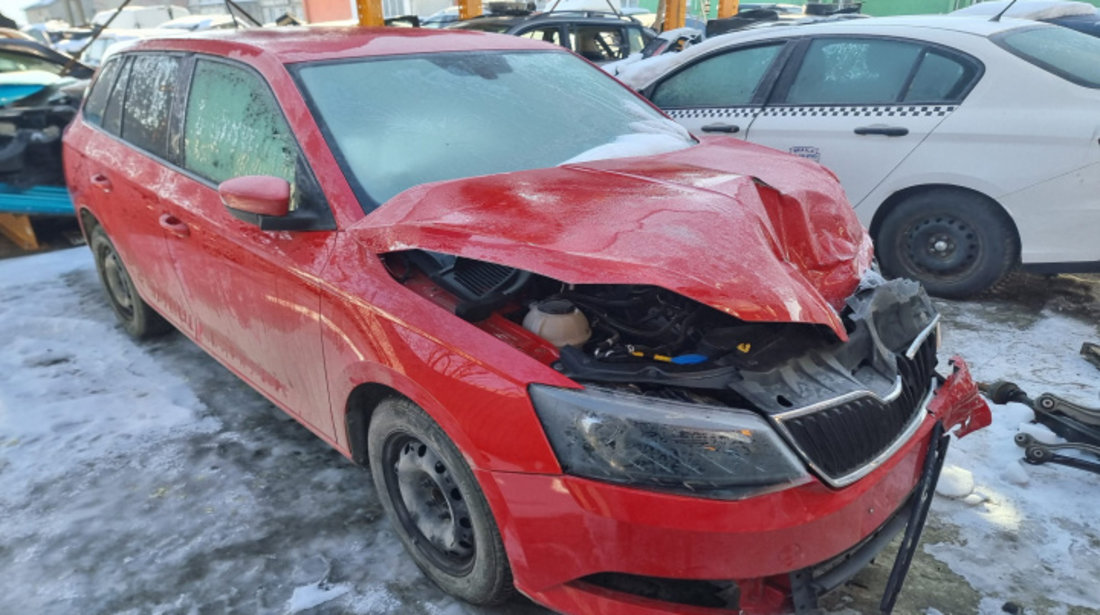 Macara geam stanga spate Skoda Fabia 3 2018 BREAK 1.4