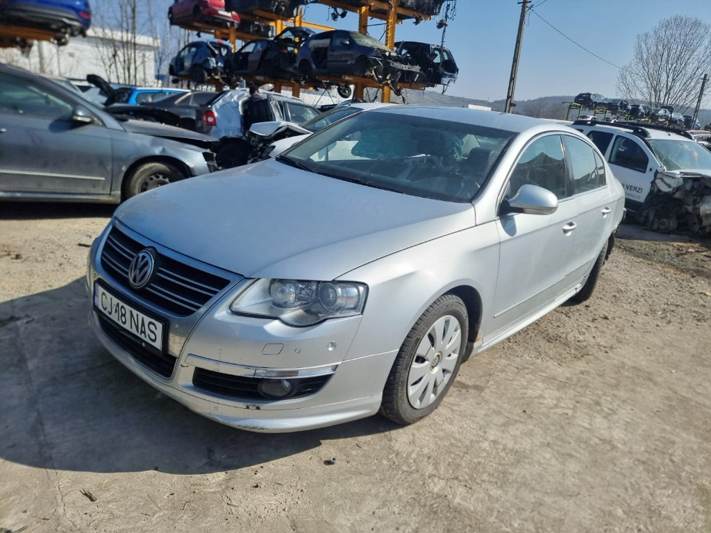 Macara geam stanga spate Volkswagen Passat B6 2010 berlina 2.0 TDI 4MOTION CBBB