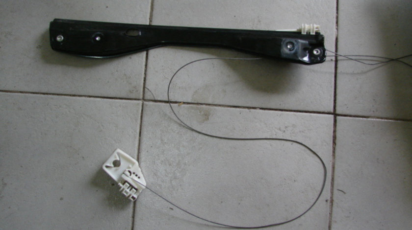 Macara spate doar cablu si suportul de geam Skoda Octavia 2 [2004 - 2008] RS liftback 5-usi 2.0 TFSI MT (200 hp) (1Z3)