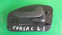 MANER USA INTERIOR DREAPTA SPATE OPEL CORSA C FAB....