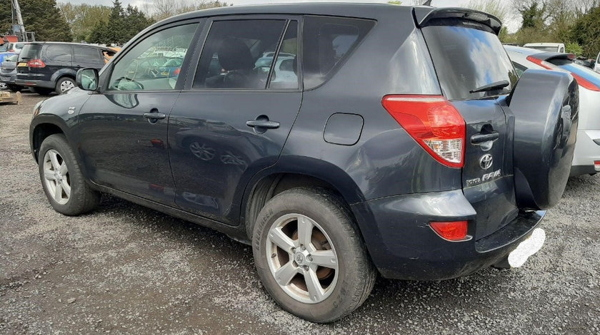 Maner usa stanga spate Toyota RAV 4 2007 SUV 2.2 TDI