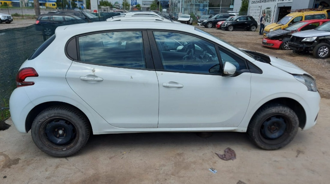 Maneta stergator Peugeot 208 2017 Hatchback 1.6 HDI DV6FE