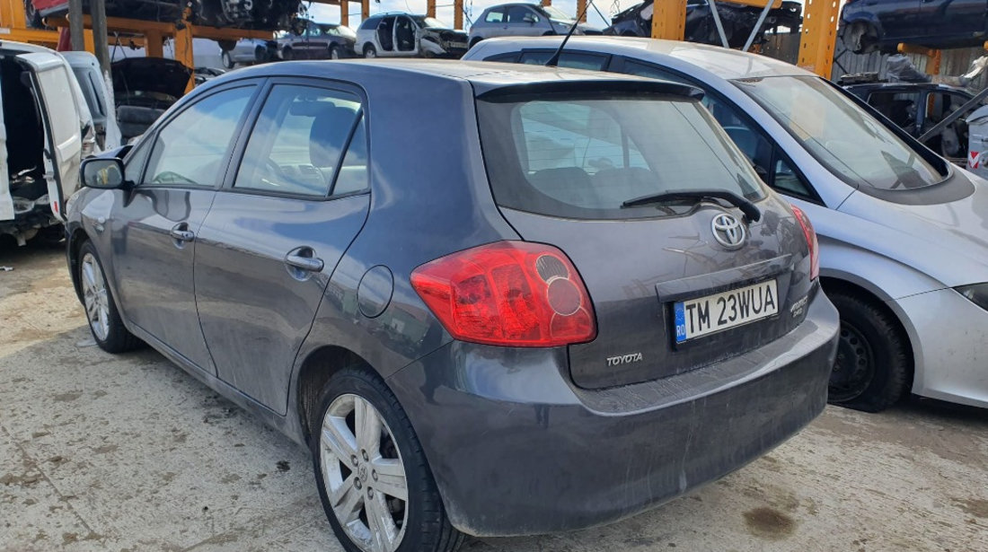 Maneta stergator Toyota Auris 2008 hatchback 2.2 d-cat