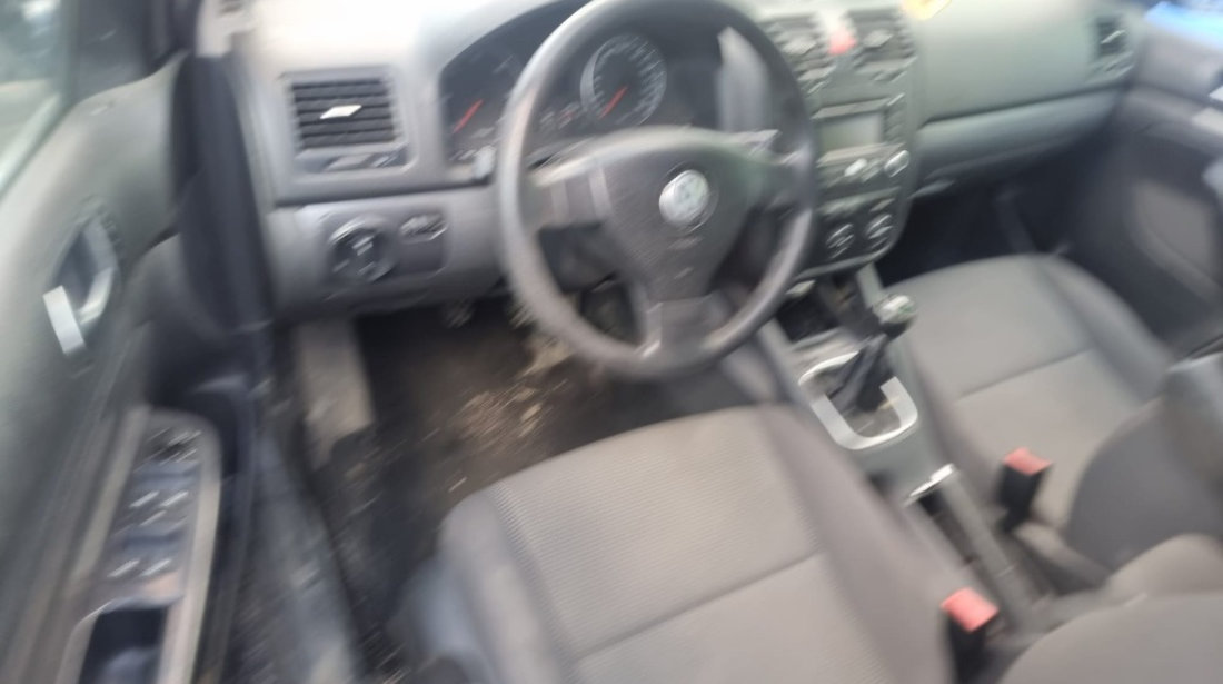 Mocheta portbagaj Volkswagen Golf 5 2008 break 1.9 tdi BLS