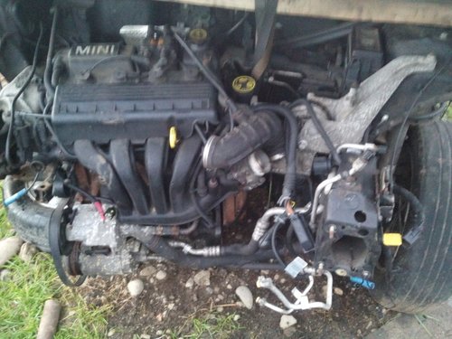 Motor complet fara anexe Mini Cooper 2004 Hatchback 1.6 i