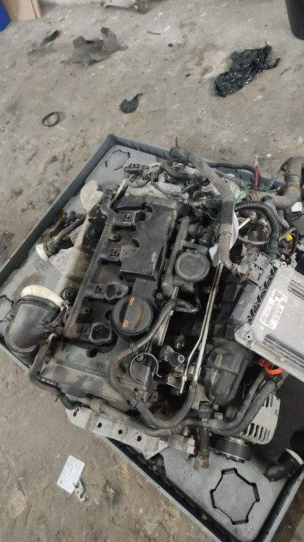 Motor complet fara anexe Vw Golf 5 2.0 GTI 200 Cp hatchback,transmisie automata , an 2008 cod BWA