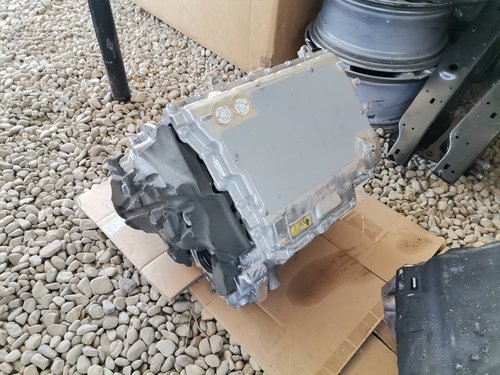 Motor electric BMW i4 (G26) M50 BMW iX produs 25.10.2022 partea frontala 5A556C7