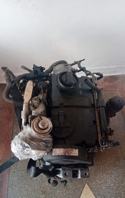 Motor fara anexe 1.9 tdi AXR Volkswagen VW Bora [1998 - 2005]