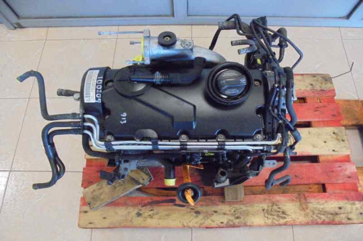 Motor fara anexe 1.9 tdi BXF Volkswagen VW Touran [facelift] [2006 - 2010] Cross minivan 5-usi 1.9 TDI MT (105 hp)