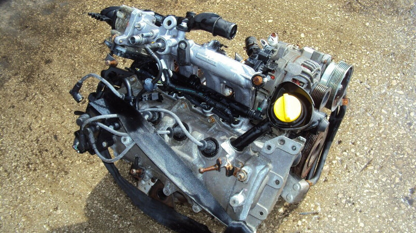 Motor Renault Clio III Hatchback 1.2 TCE 16V cod motor D4F H784