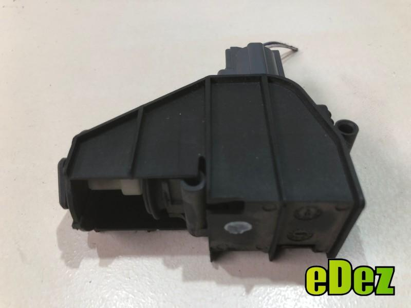 Motoras deschidere rezervor Ford Mondeo (2007-2014) [MK4] 6m21-220a20-ad