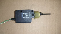 Motoras deschidere usa rezervor Mercedes ML W163 c...