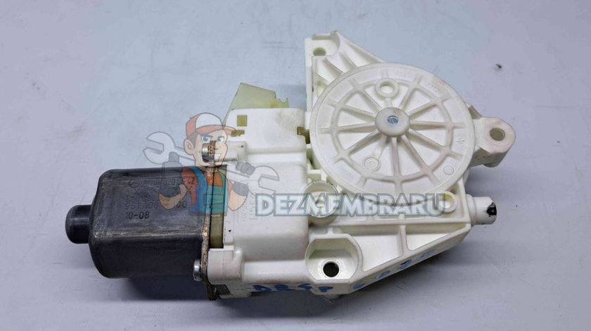 Motoras geam dreapta spate Mercedes Clasa C (W204) [Fabr 2007-2014] A2048200642