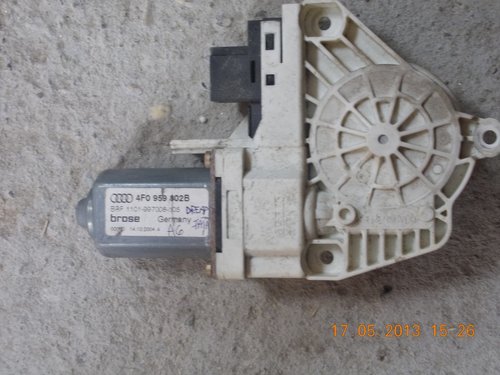 Motoras Macara Dreapta Fata 4f0959802b Audi A6 4f 2005 2009