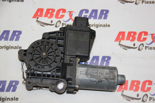 Motoras macara dreapta fata Opel Vectra B 1995-2002 90520228, 0130821655