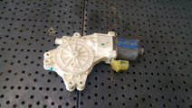 Motoras macara dreapta spate dodge caliber 0130822...