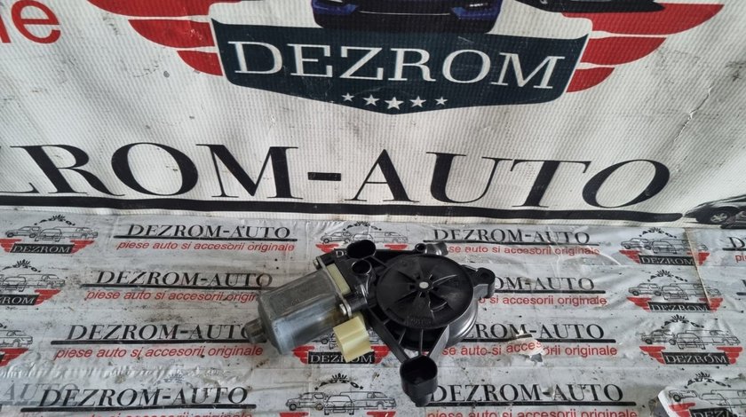 Motoras macara geam stanga fata Audi TT Coupe cod piesa : 5Q0959801B