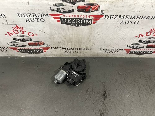 Motoras macara geam stanga spate 5Q0959811A VW Passat B8 Sedan (3G2, CB2) 1.6 TDI 120 cai DCXA