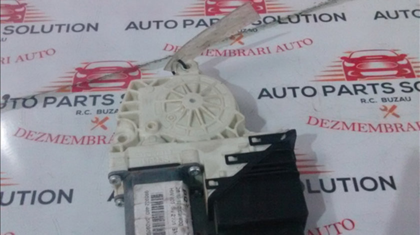 Motoras macara geam stanga spate SKODA OCTAVIA 2 2005-2009