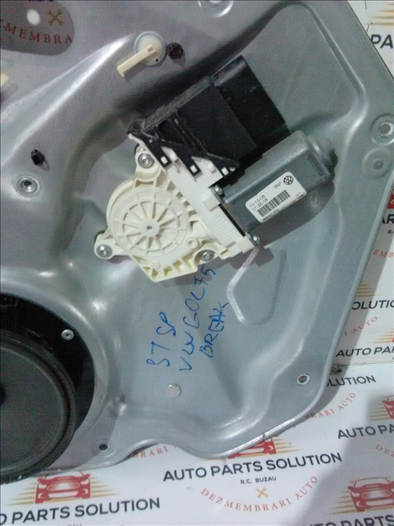 Motoras macara geam stanga spate VW GOLF 5 BREAK