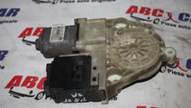 Motoras macara geam stanga spate VW Passat B7 2010...